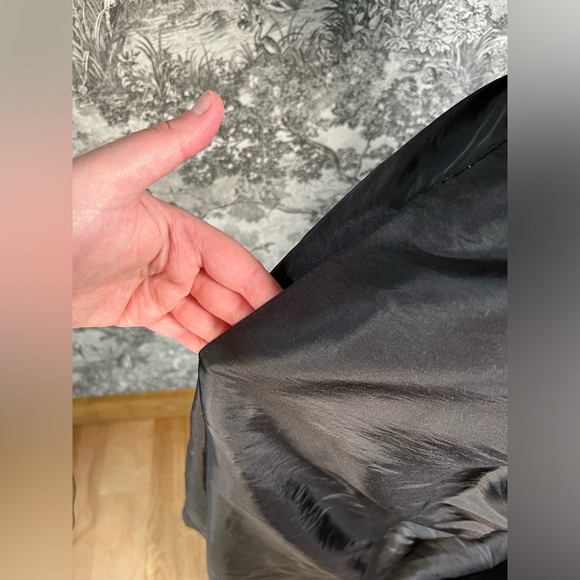 Black Maxi Skirt - Picture 4 of 7